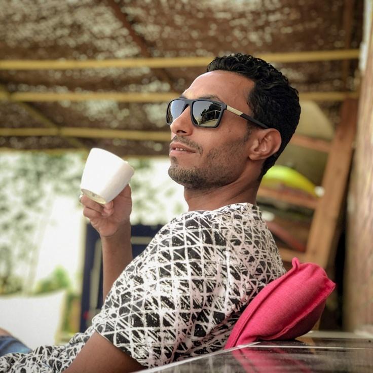 Portrait of Kai Sharma meditation instructor